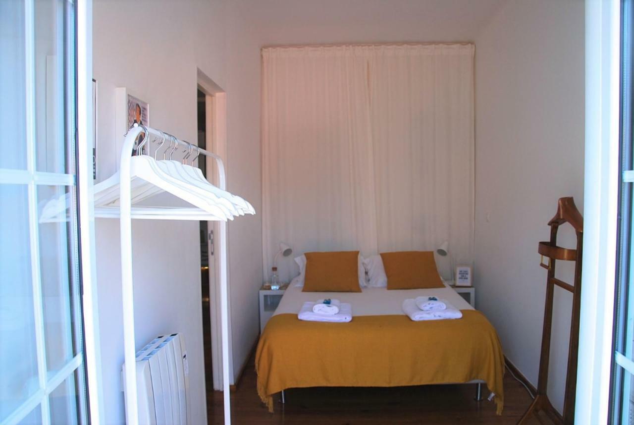 Sunny, And Comfy Ap. In Av. Da Liberdade *